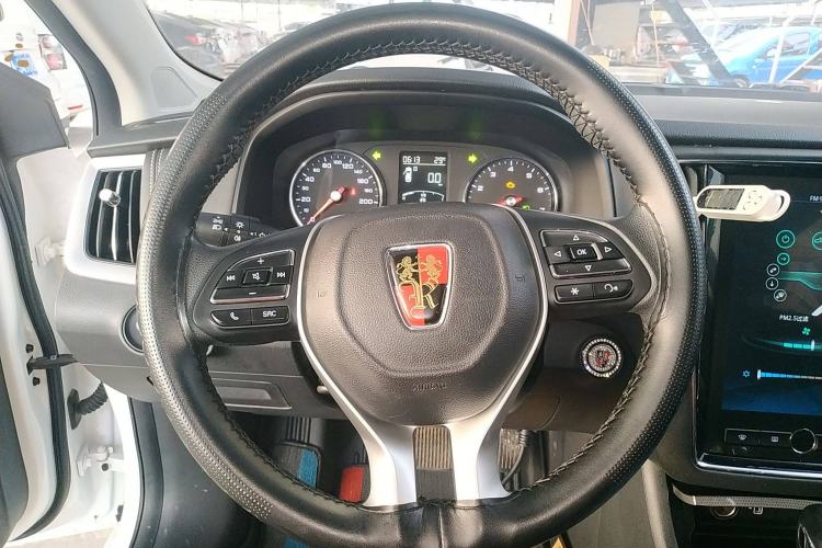 Used Roewe i6 2020 PLUS 1.6L CVT 4G Connected Glory Flagship Edition
