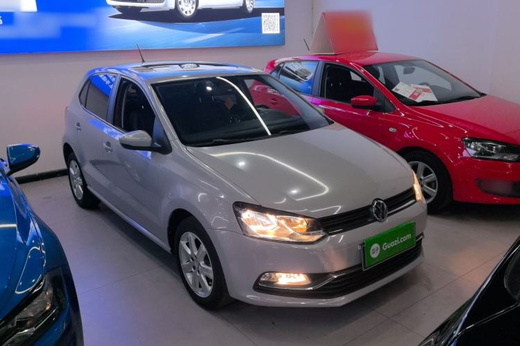 Used Volkswagen Polo 2016 1.6L Automatic Comfort Model
