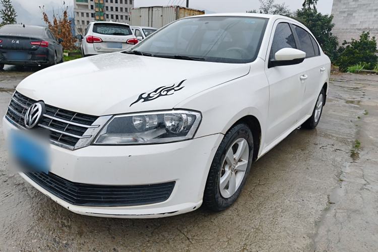 Used Volkswagen Lavida 2013 Revised Classic 1.6L Automatic Fashion Edition