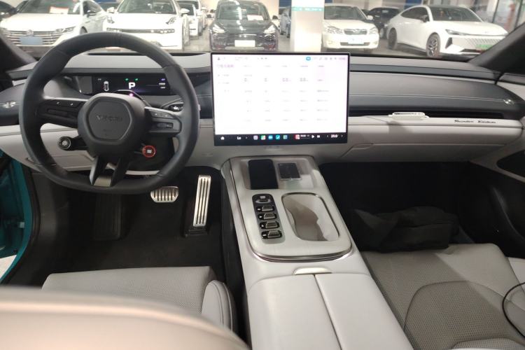 Used  SU7 2024 Four-Wheel-Drive Max Founder's Edition
