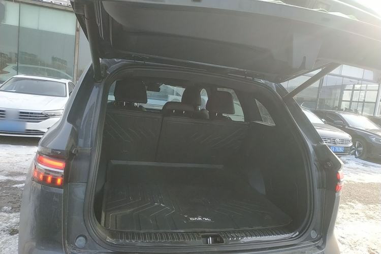 Used Geely Auto Monjaro L 2024 2.0TD High-Power Automatic Two-Wheel Drive Skyline Edition
