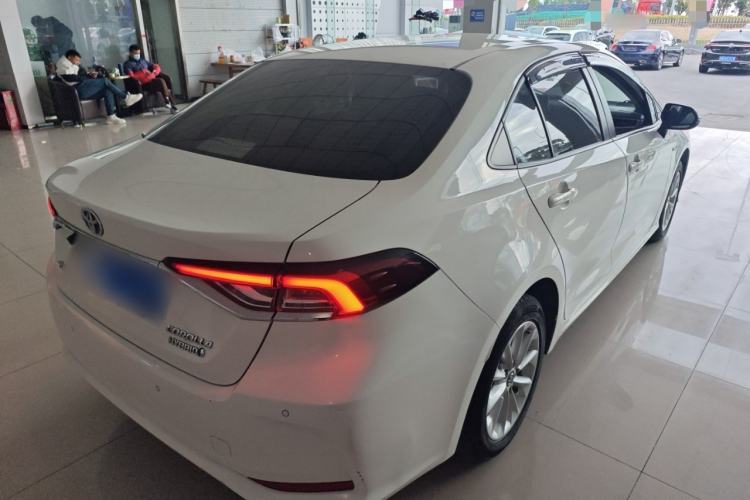 Used Toyota Corolla 2021 Dual-Motor 1.8L E-CVT Elite Edition
