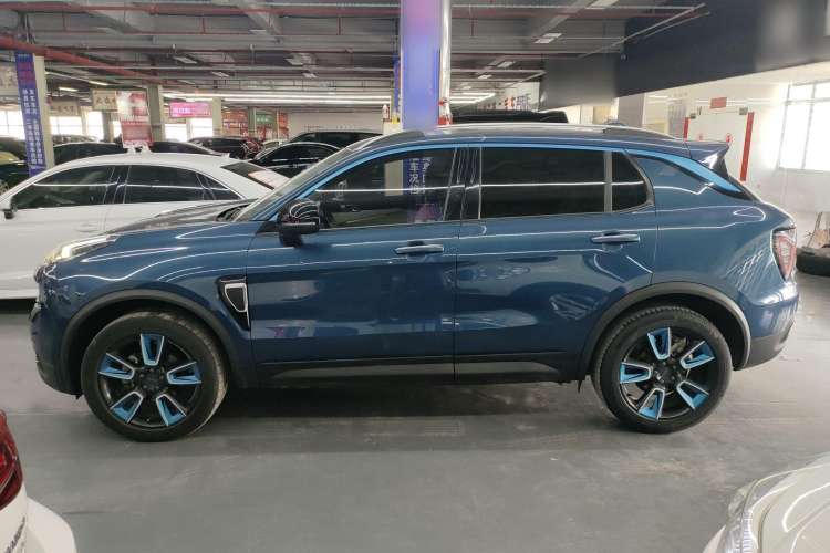 Used Lynk & Co 01 2017 2.0T Two-Wheel Drive Zhaopu Version
