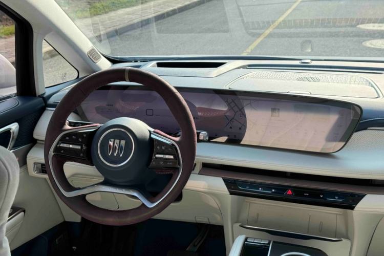 Used Buick GL8 New Energy 2024 Lu Zun Luxury Edition 7-Seater
