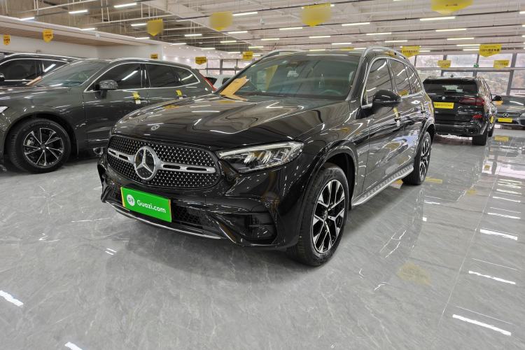 Used Mercedes-Benz GLC 2024 Facelifted GLC 260 L 4MATIC Luxury Version 5 Seats
