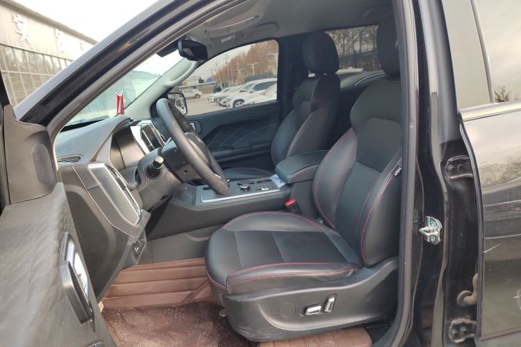 Used Zxauto 1949 2023 2.3T Passenger Version Diesel Automatic 4x4 Ultra-Luxury Standard Double
