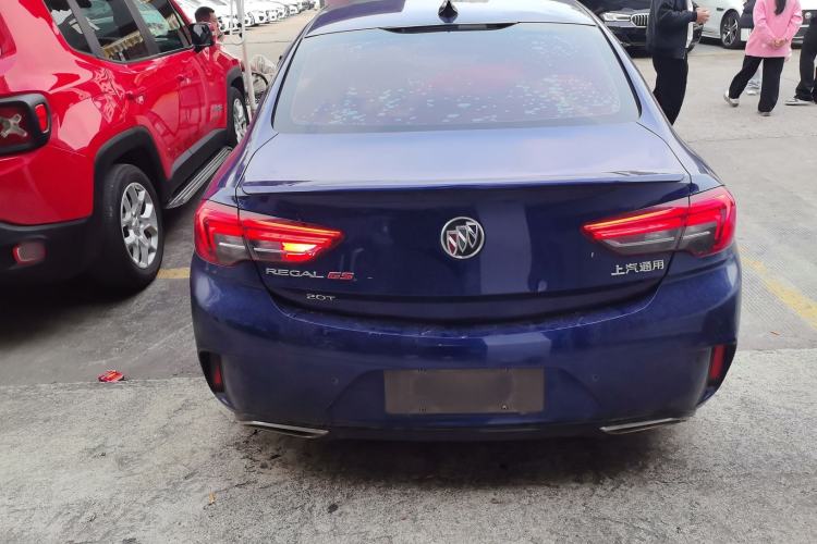 Used Buick Regal 2017 GS 28T Luxury Model
