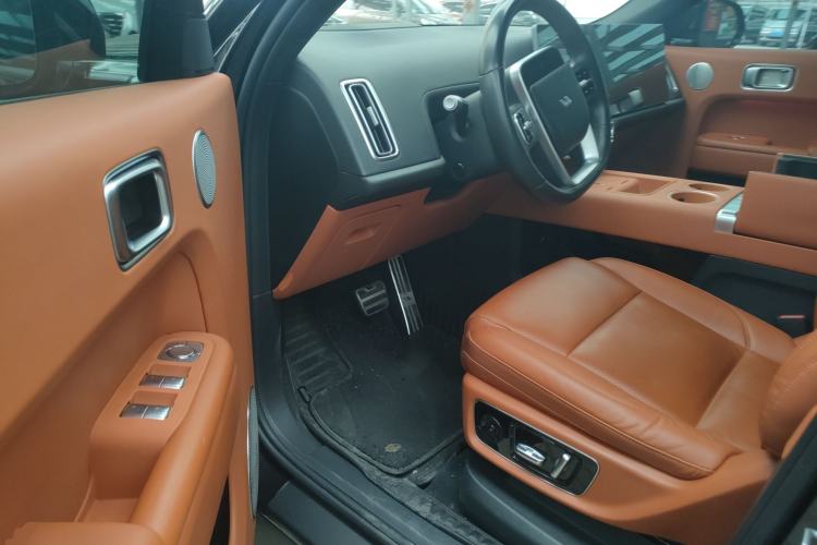 Used Li Auto L8 2023 Pro Model