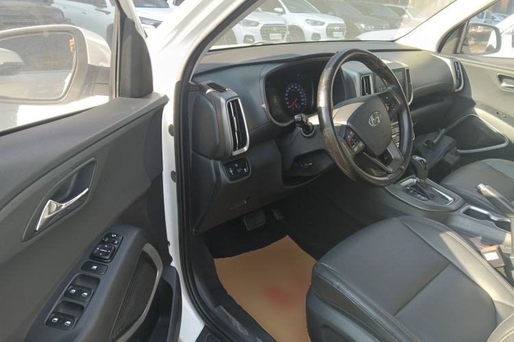 Used Hyundai ix35 2019 2.0L Automatic 2WD Zhiyong·Changxiang Edition China V Standard