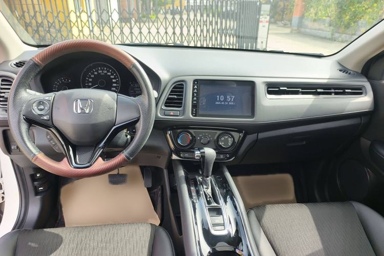 Used Honda Vezel 2020 1.5L CVT Pioneer Edition
