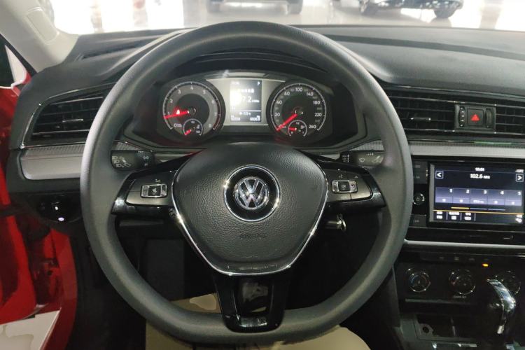 Used Volkswagen Lamando 2019 230TSI DSG Fashion Edition China V Standard