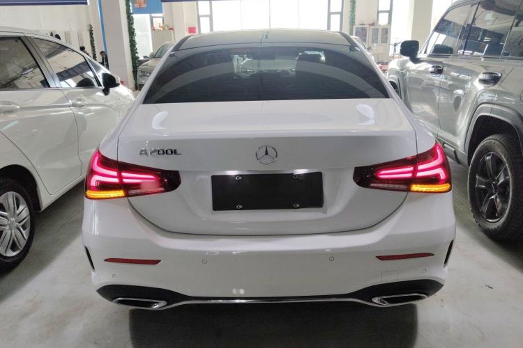 Used Mercedes-Benz A-Class 2022 Restyled A 200 L Sport Sedan Fashion Version
