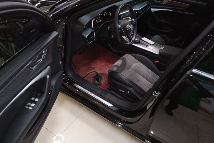 Used Audi A6L 2023 Revised 40 TFSI Luxury Dynamic Edition
