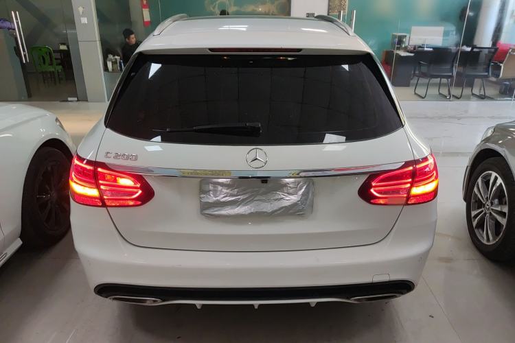 Used Mercedes-Benz C-Class 2015 C 200 station wagon