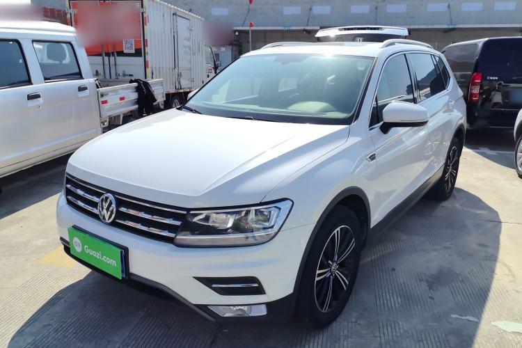 Used Volkswagen Tiguan L 2019 Updated Version 330TSI Automatic Two-Wheel Drive Panoramic Comfort Edition China VI Standard
