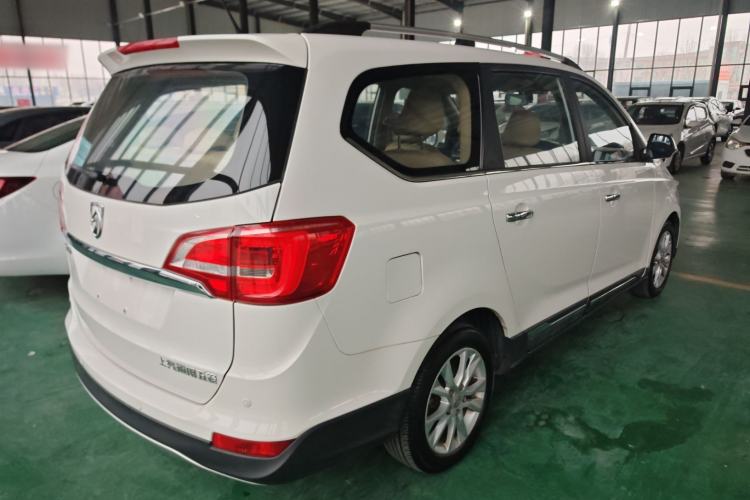 Used Baojun 730 2016 1.5L Manual Comfort Version 7 Seats China V Emission Standard
