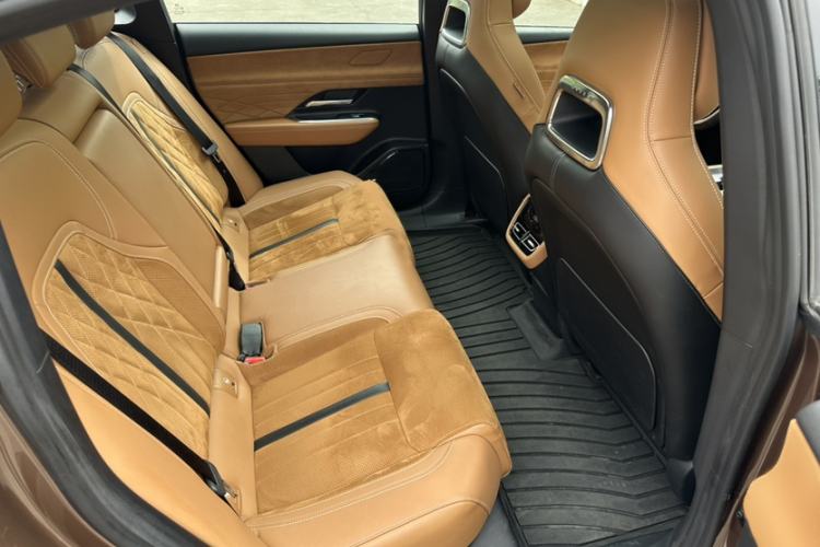 Used Mazda EZ-6 2024 Range-Extended 200 Luxury Edition