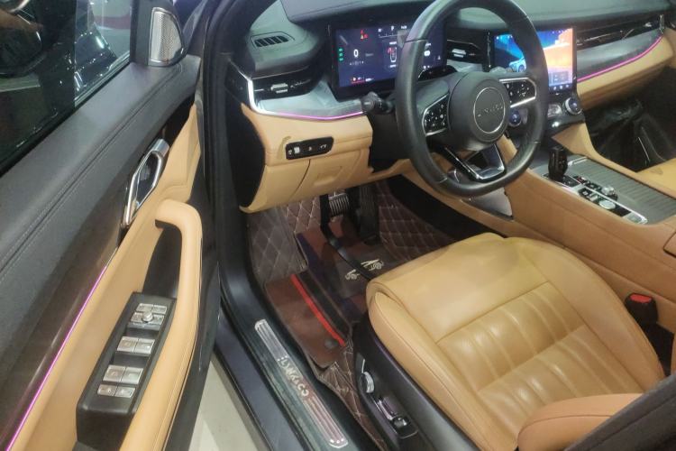 Used Lynk & Co 09 EM-P 2023 2.0TD EM-P Long-Range Version PM 7-Seater
