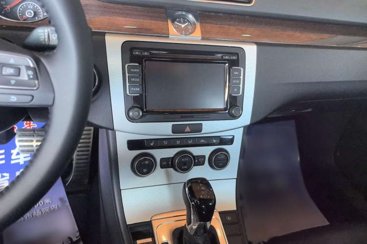 Used Volkswagen Magotan 2015 Revised Version 2.0 TSI Prestige Edition
