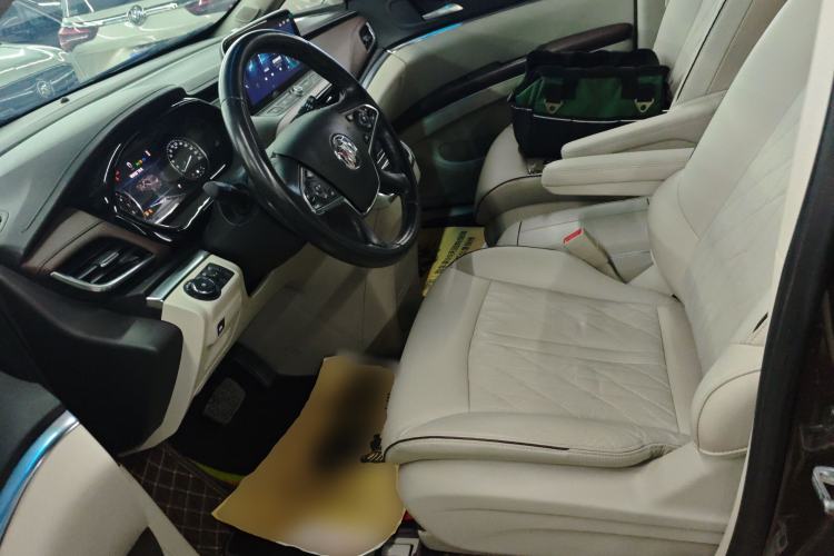 Used Buick GL8 2022 Land Business Class 652T Luxury Model
