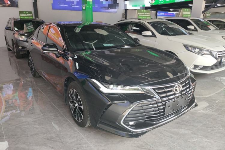 Used Toyota Avalon 2023 2.0L Premium Edition
