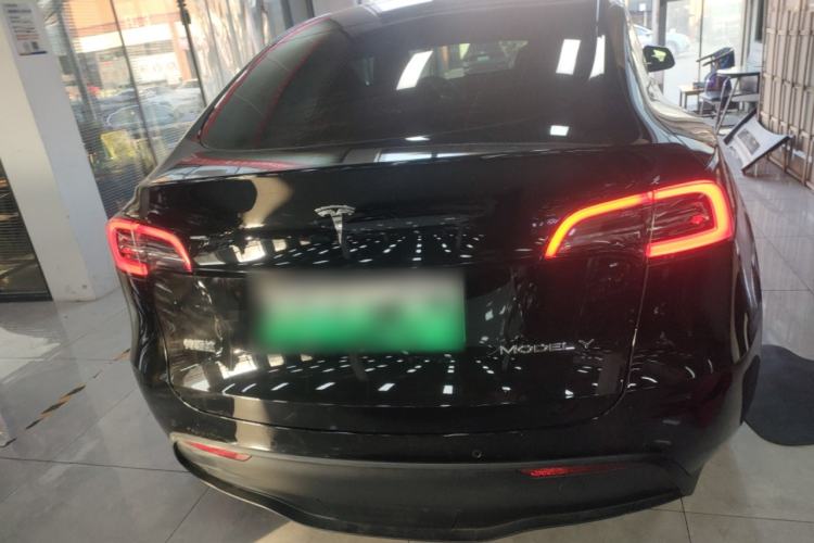 Used Tesla Model Y 2022 Rear-Wheel-Drive Version
