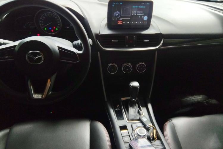 Used Mazda CX-4 2018 2.0L Automatic Two-Wheel Drive Blue Sky Dynamic Version China V Standard
