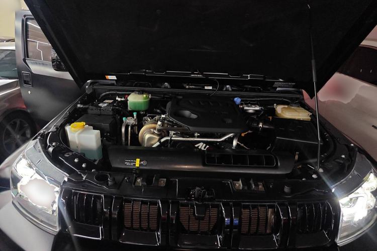 Used Beijing Auto BJ40 2023 2.0D Automatic Four-Wheel Drive Blade Hero Edition Adventurer Type