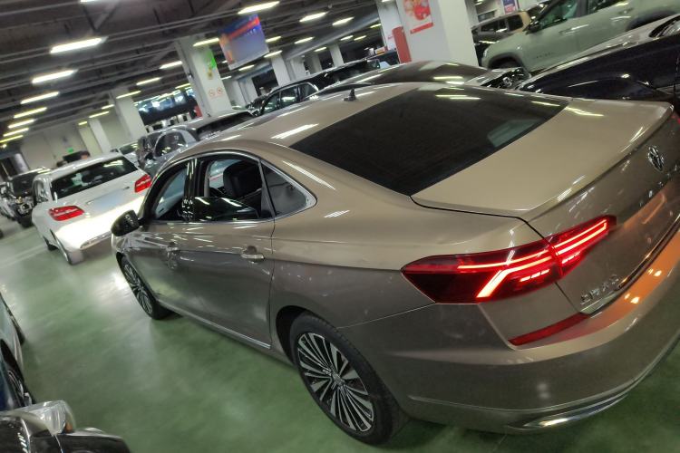 Used Volkswagen Passat 2019 380TSI Prestige Edition China VI Standard
