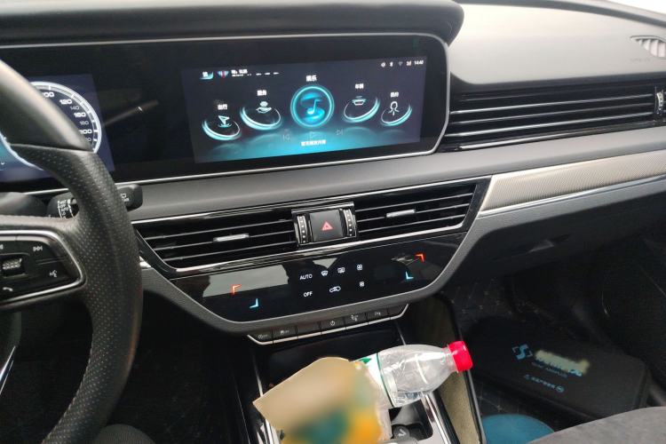 Used Hongqi HS5 2022 Revised Version 2.0T Smart Connect Flagship Edition