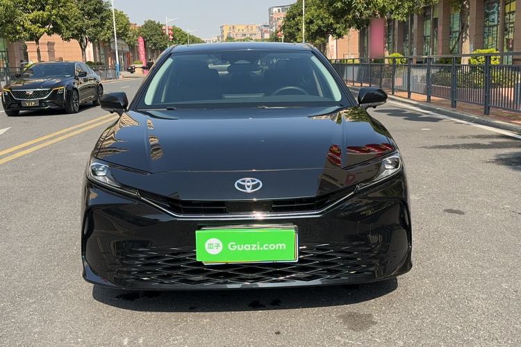 Used Toyota Camry 2024 Dual-Motor 2.0 HGVP Luxury Edition
