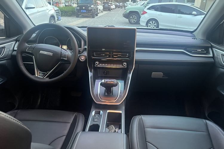 Used Haval M6 2021 PLUS 1.5T DCT Luxury Smart Connectivity Model
