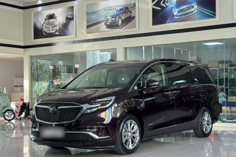 Used Buick GL8 2022 Avenir Aivia 7-Seater Deluxe Edition
