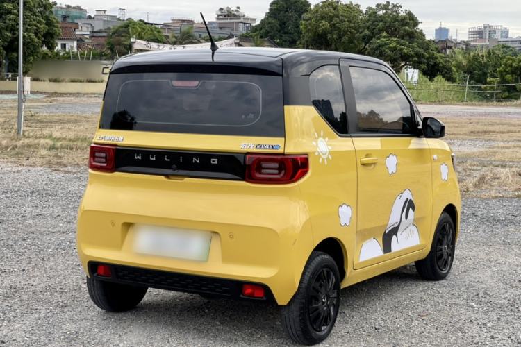 Used Wuling Hongguang MINIEV 2022 Macaron Premium Model – Lithium Ternary Battery
