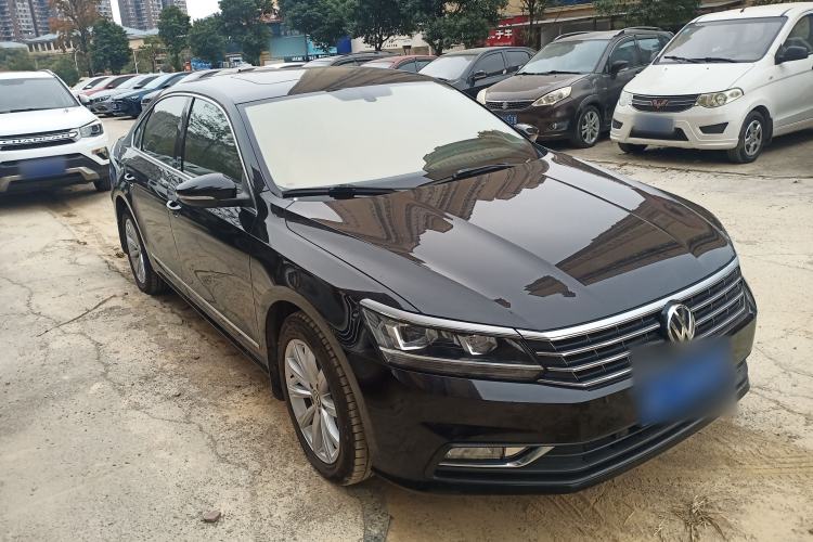 Used Volkswagen Passat 2017 330TSI DSG Luxury Edition
