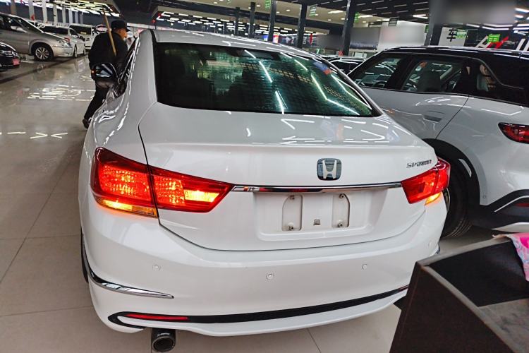 Used Honda Spirior 2017 2.0L Comfort Edition
