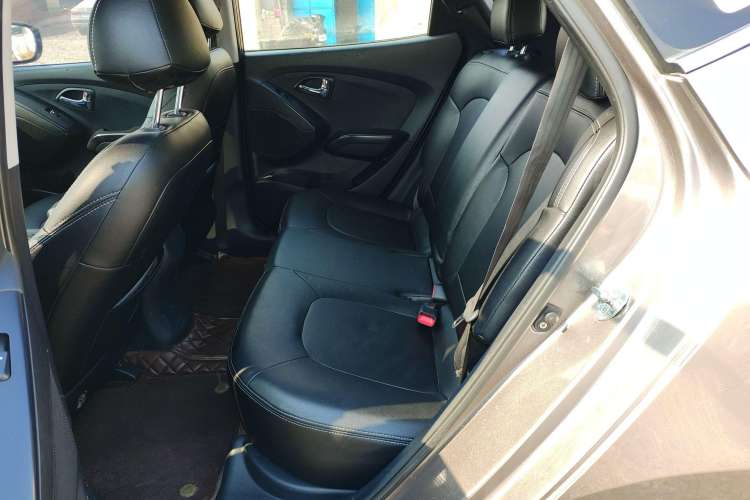 Used Hyundai ix35 2015 2.0L Automatic 2WD Comfort Edition China V Standard
