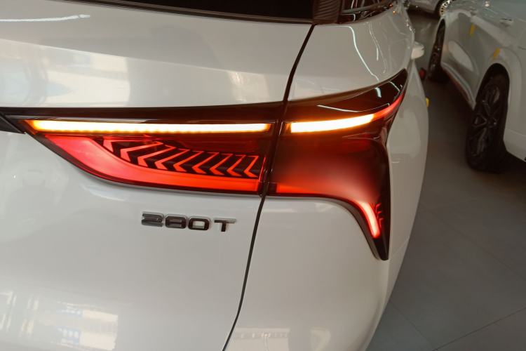 Used Changan CS75 PLUS 2021 1.5T Automatic Prestige Model
