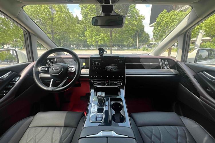 Used GAC Trumpchi M8 2024 Master Series 400T Prestige Edition
