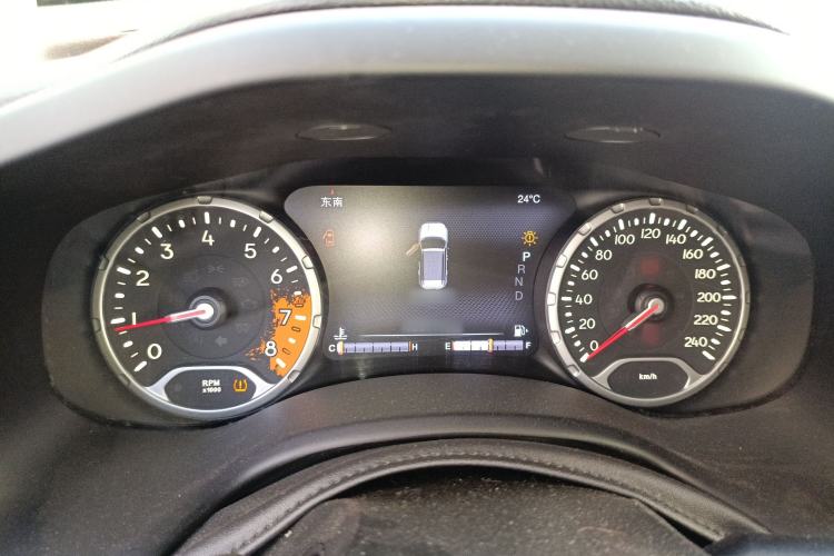 Used  Renegade 2016 2.0L Automatic Four-Wheel Drive 75th Anniversary Tribute Edition