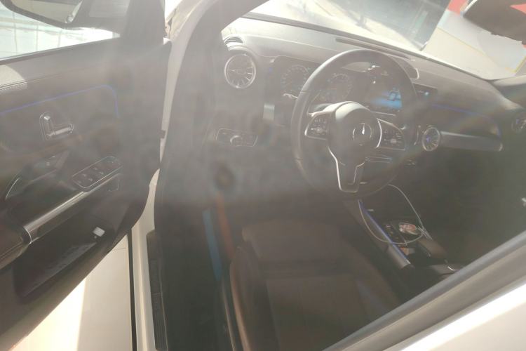 Used Mercedes-Benz GLB 2021 GLB 200 Dynamic Edition
