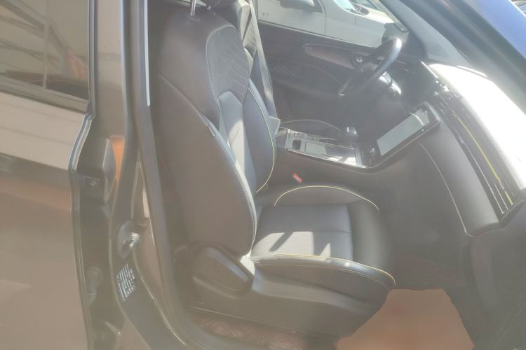 Used Roewe RX5 2021 PLUS 330TGI Automatic National Trend Intelligent Deluxe Edition