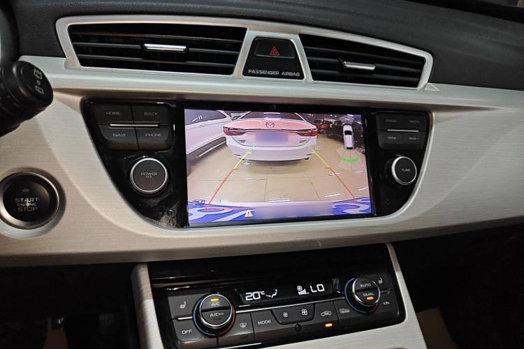 Used Geely Auto Emgrand X7 Sport 2018 1.8TD Automatic Two-Wheel Drive Smart Connect 4G Internet Edition
