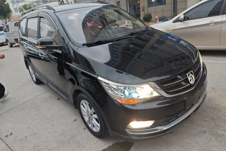 Used Baojun 730 2016 1.5T Manual Comfort Version 7 Seats
