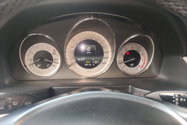 Used Mercedes-Benz GLK-Class 2015 GLK 260 4MATIC Dynamic Edition Ultimate Version
