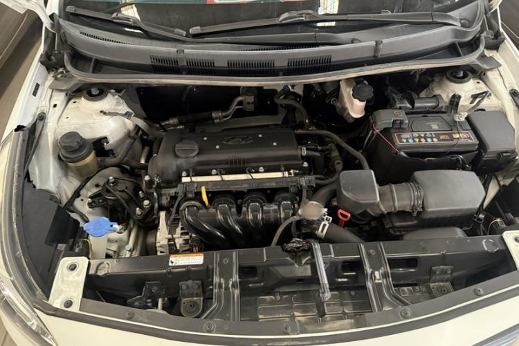 Used Hyundai Verna 2014 1.4L Automatic Leading-Edge GLX
