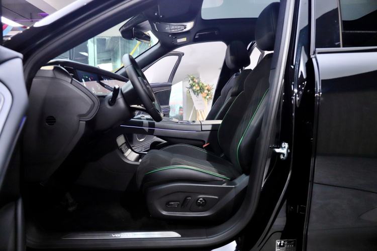 Used VOYAH FREE 2025 318 318 km Rear-Drive Touring Edition
