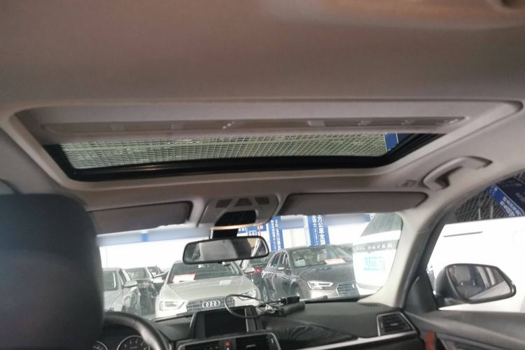 Used BMW 3 Series 2016 316Li Fashion Model
