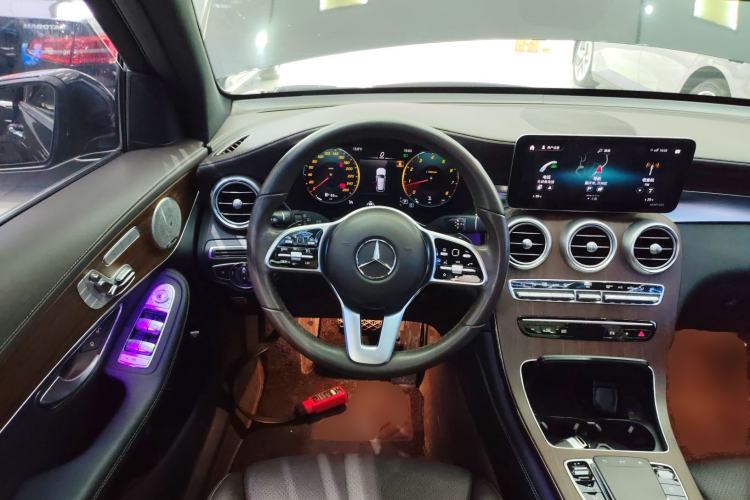 Used Mercedes-Benz GLC 2021 GLC 300 L 4MATIC Dynamic Model