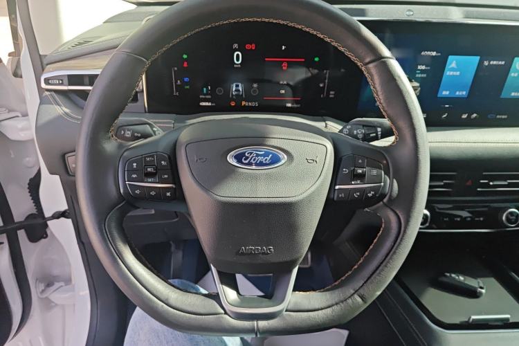 Used Ford Edge 2021 Facelifted PLUS EcoBoost 245 Two-Wheel Drive XLT 7-Seater
